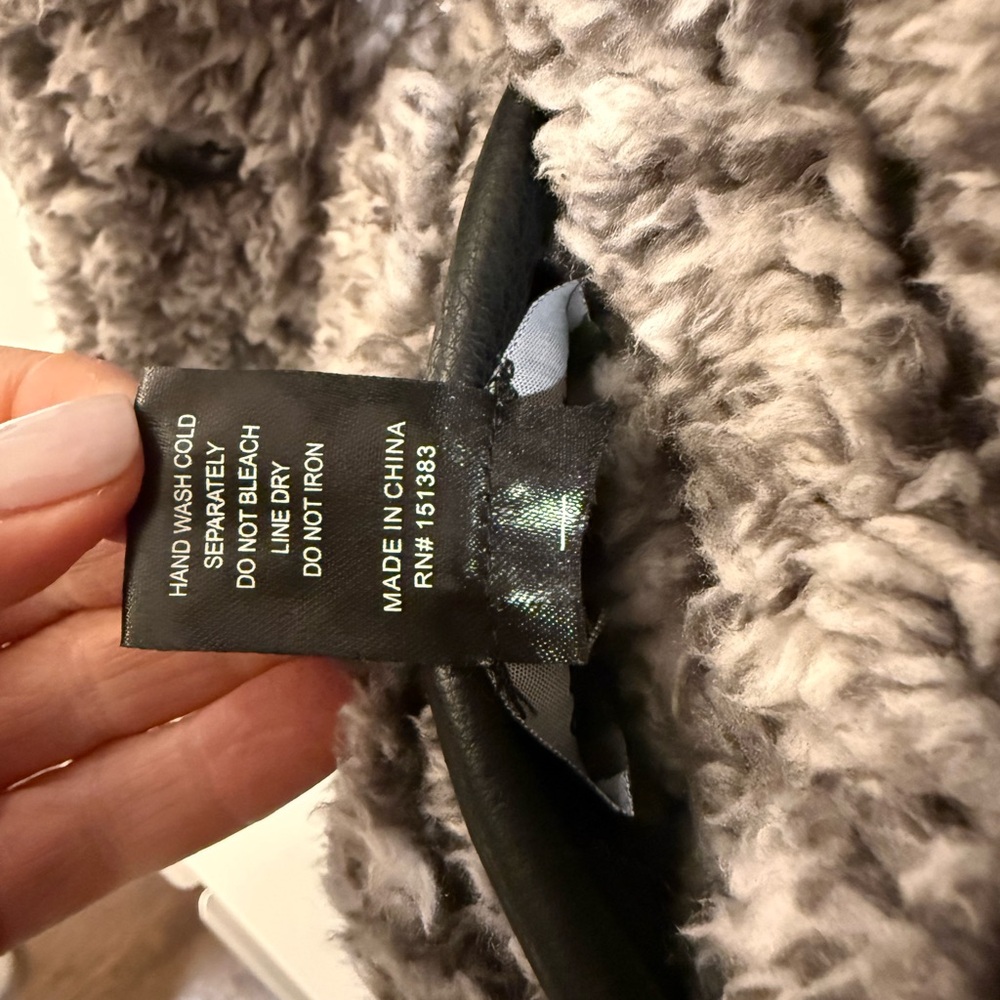 NWT💕 Current Air Reversible Charcoal Teddy 🧸Jacket Faux M - Picture 9 of 10